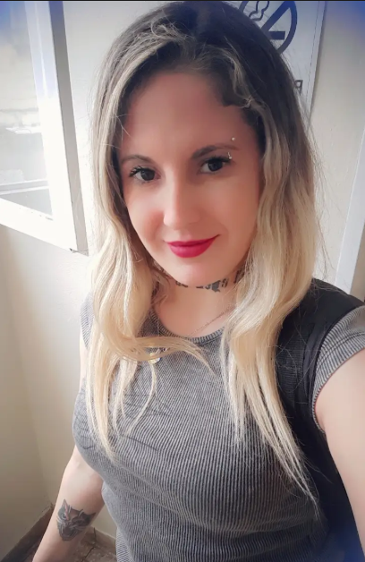 Lara Lourdes Ludueña 